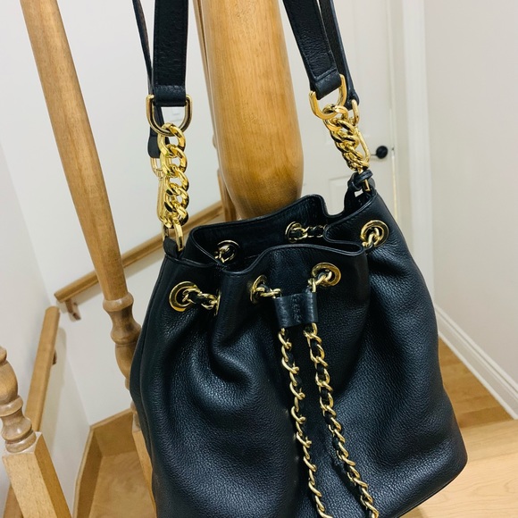 Michael Kors Crossbody Bag (pre-loved) - Picture 2 of 3